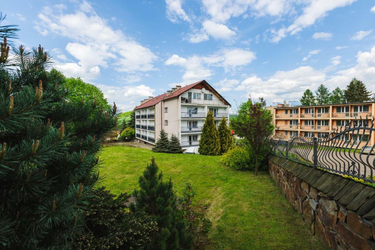 Bed and Breakfast Osrodek Wypoczynkowy Tarnica Solina  Exterior foto
